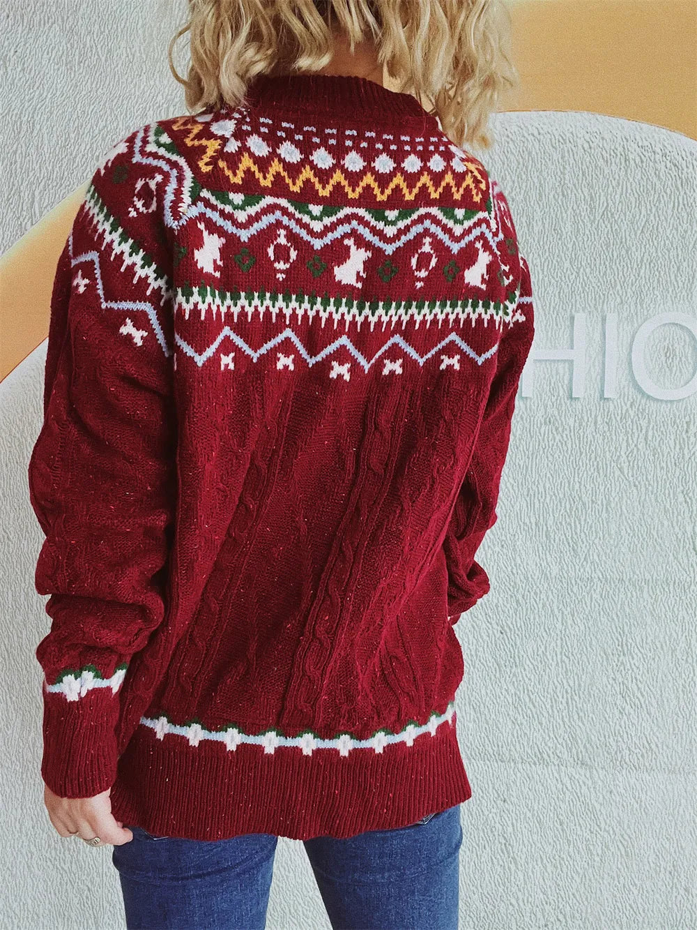 Round neck loose pullover knitting Fried Dough Twists Christmas sweater for women