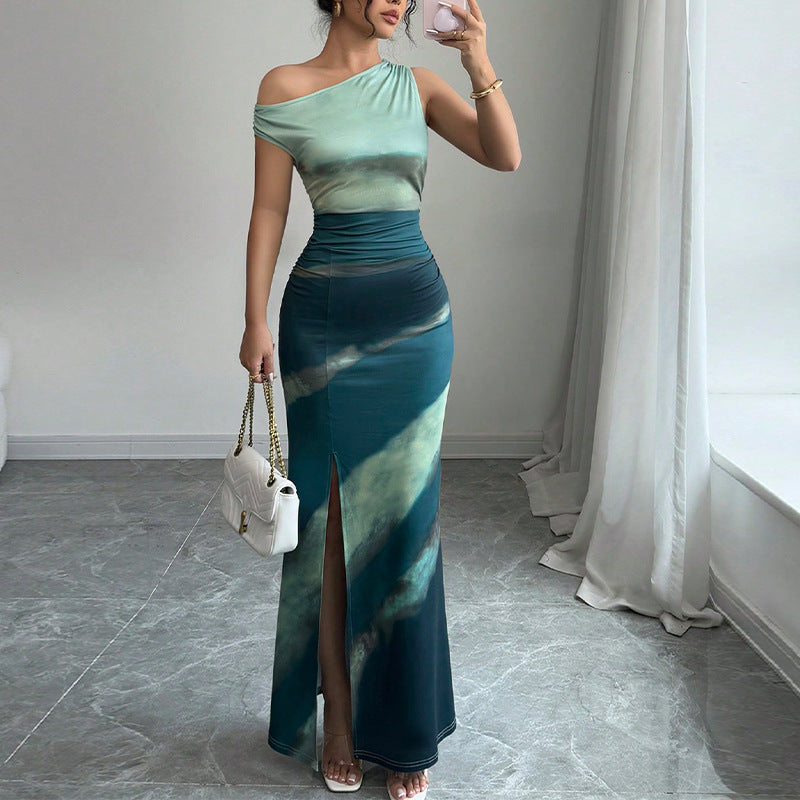 Color blocking slim fit dress with slanted shoulders long skirt
