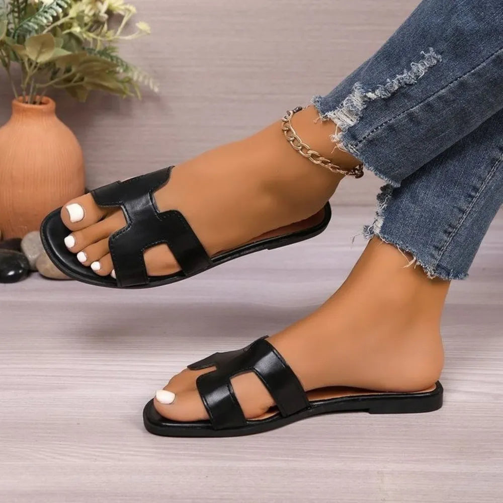 Flat bottomed comfortable one-piece cool slippers fashionable women's one foot sandal